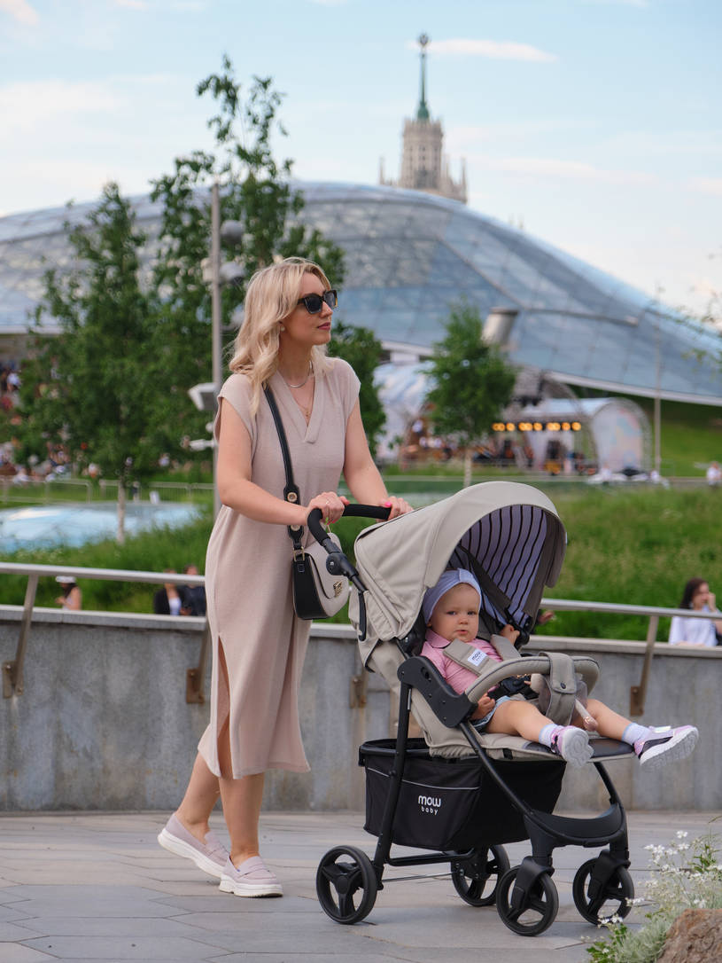Коляска прогулочная Mowbaby Cross Green