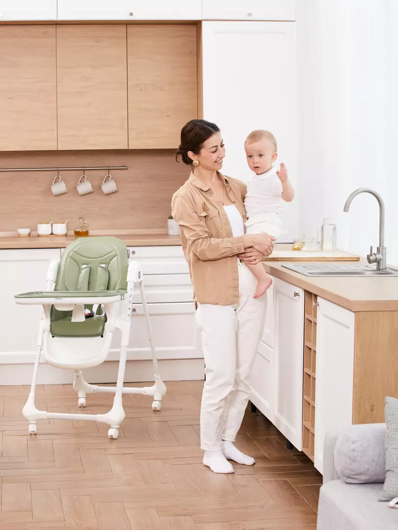 Стульчик для кормления Mowbaby Honey Green