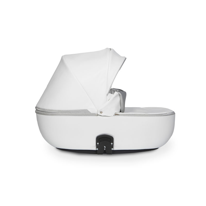 Коляска 2 в 1 Riko Basic Ozon Premium 31 белый-серебристый