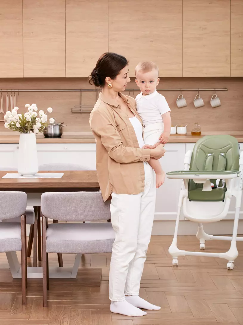 Стульчик для кормления Mowbaby Honey Green