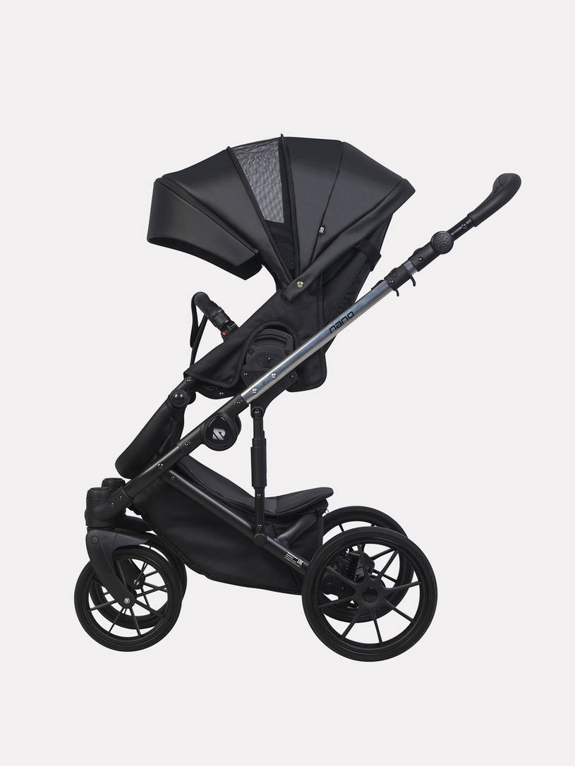 Коляска 2 в 1 Riko Nano Thermo 01 Black
