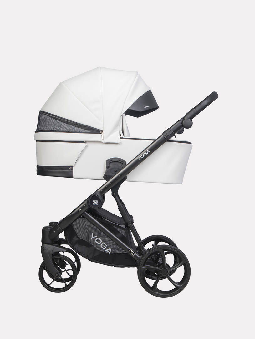 Коляска 3 в 1 Riko Basic Yoga Ecco 11 White, Белый