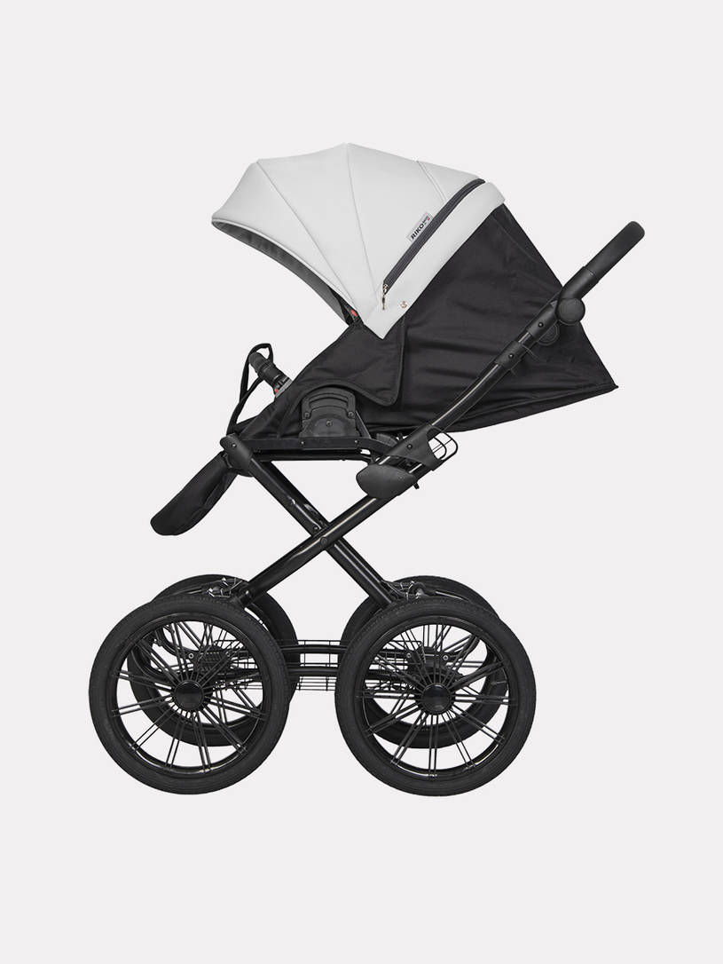 Коляска 2 в 1 Riko Basic Aicon Ecco Prestige 02 белый