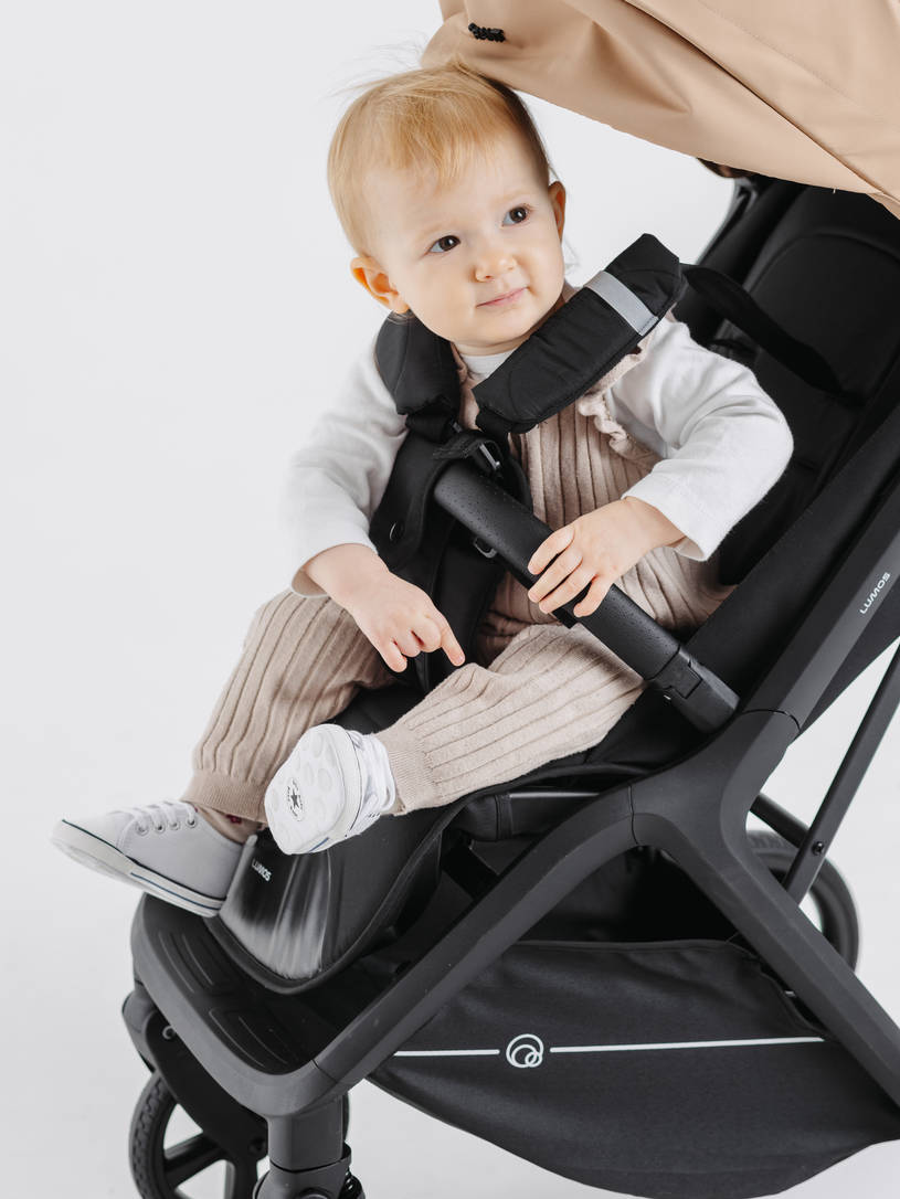 Коляска прогулочная Rant Lumos Latte beige