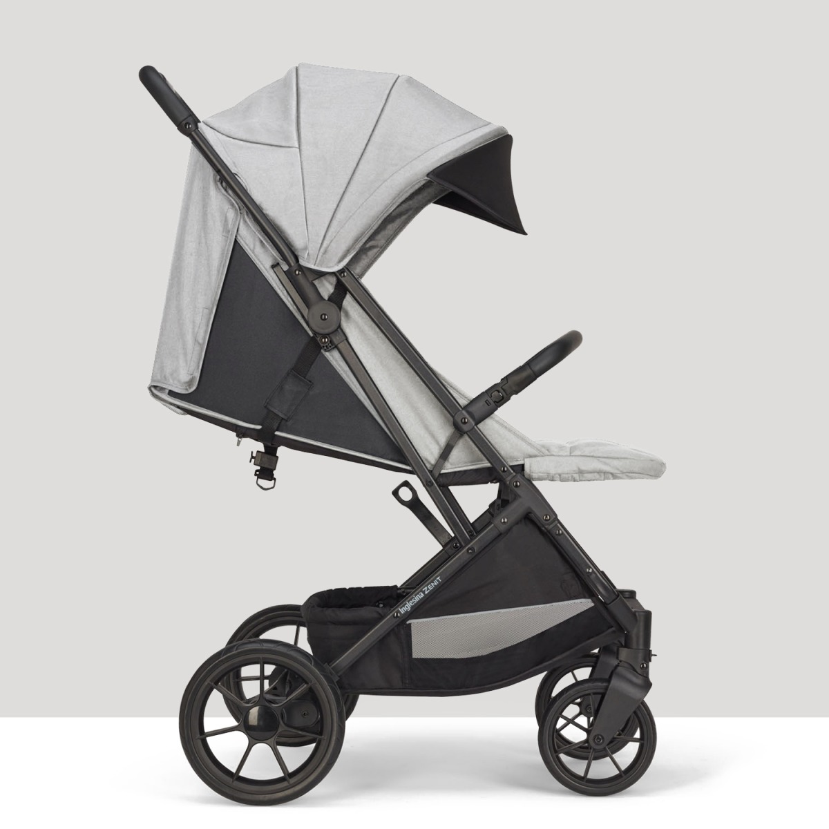 Прогулочная коляска Inglesina Zenit Grey