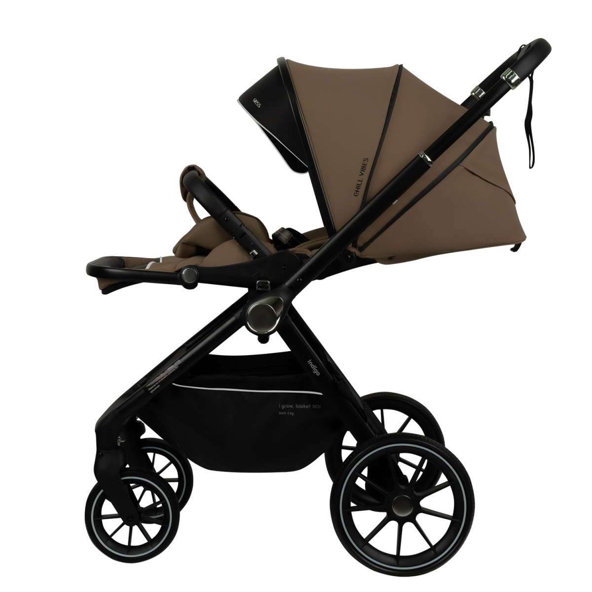 Коляска прогулочная Indigo GLOSS темно-бежевый