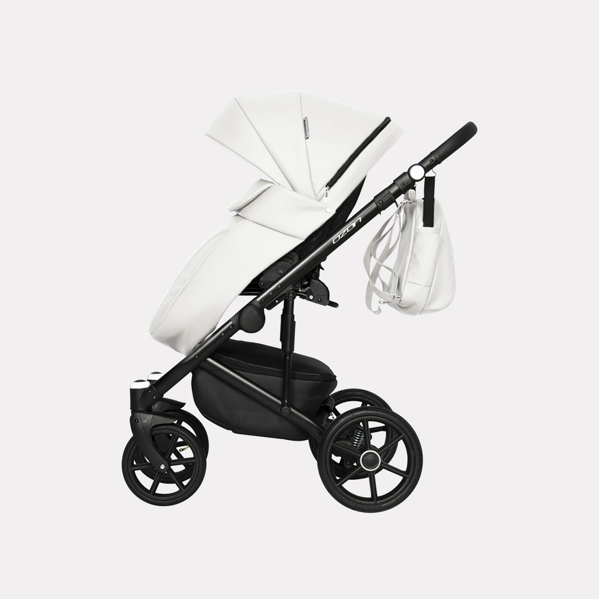 Коляска 3 в 1 Riko Basic Ozon, 07 белый