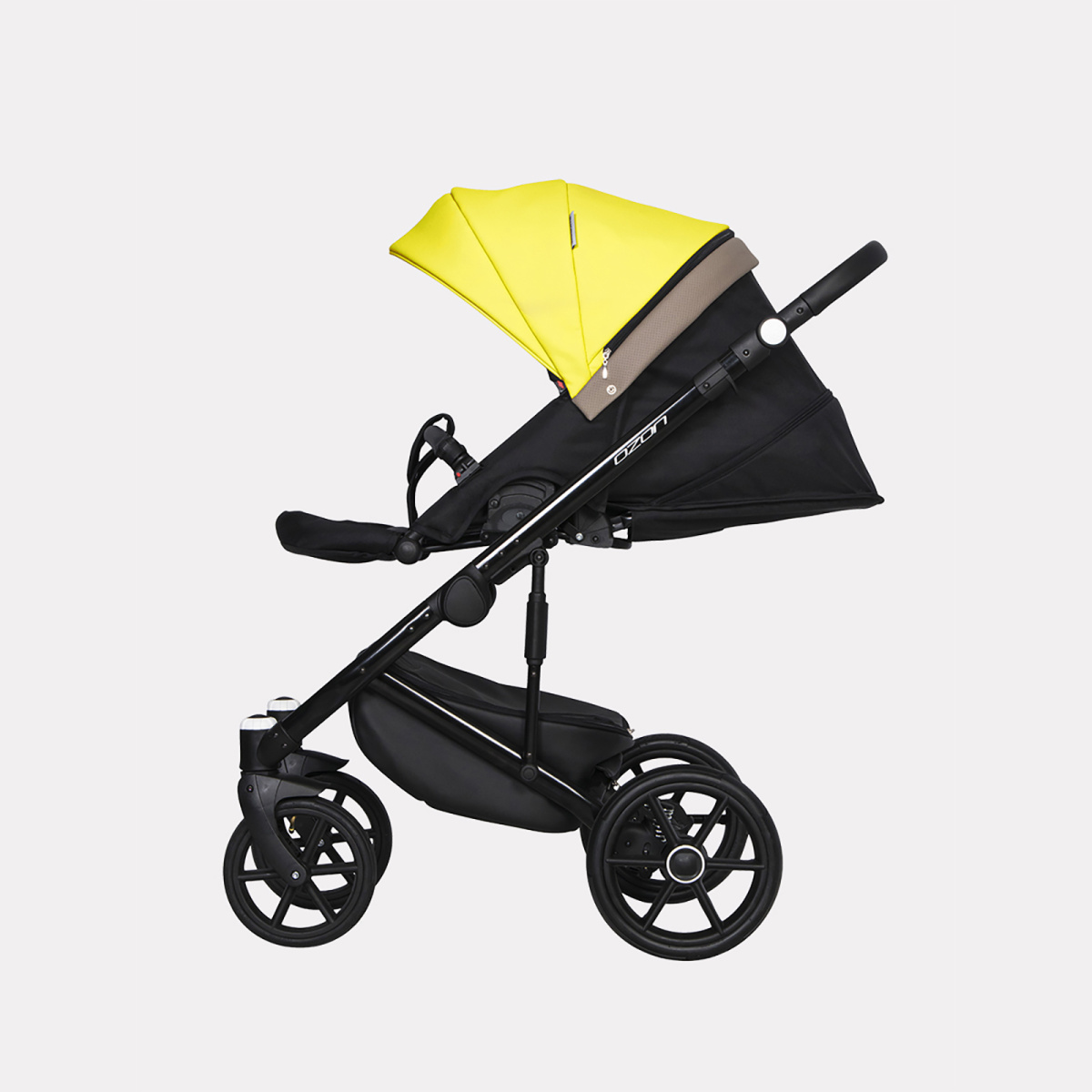 Коляска 2 в 1 Riko Basic Ozon Ecco 26, лимонный-бежевый