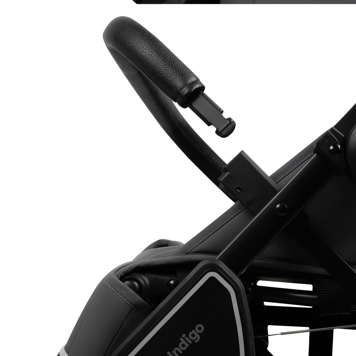 Коляска прогулочная Indigo VOLT темно-серый